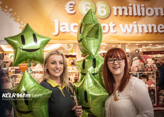 Easons celebrating selling the 66 million euro lotto ticket Feb 2016