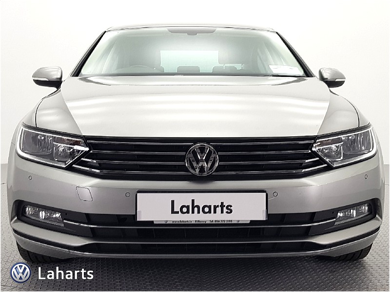 161 Volkswagen Passat Highline at Laharts