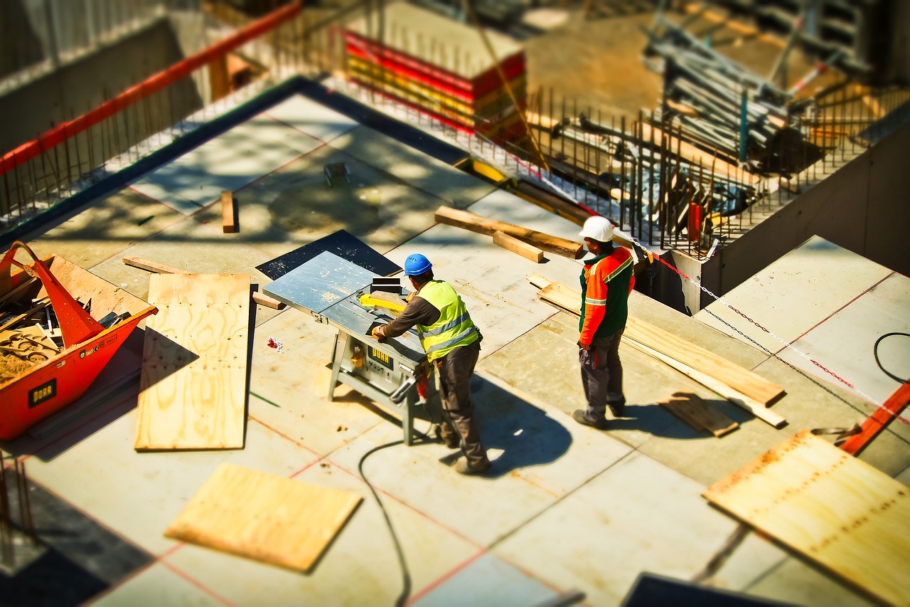 Building Site (Image by Hands off my tags! Michael Gaida from Pixabay)
