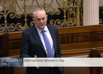 Carlow Kilkenny Deputy John McGuinness raises in Dáil the plight of a local family in need of mental health supports