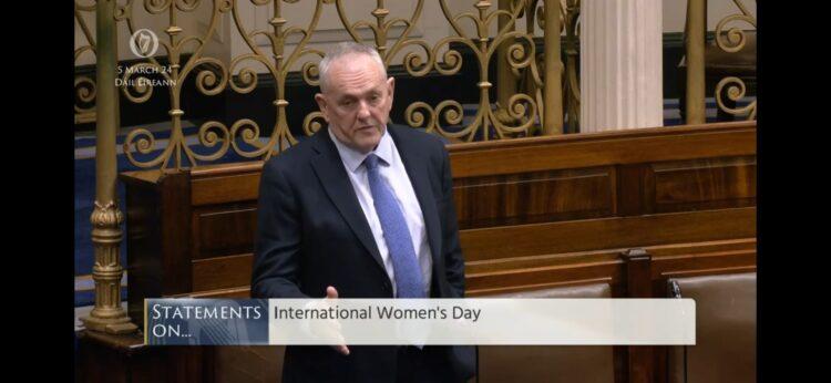 Carlow Kilkenny Deputy John McGuinness raises in Dáil the plight of a local family in need of mental health supports