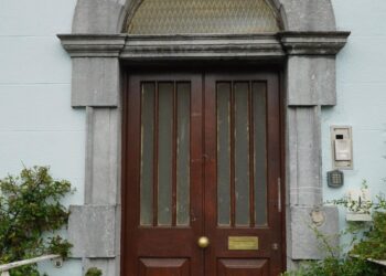 Good Shepherd Centre Kilkenny undertakes front door project