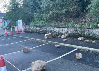 Kilkenny County Council urge care in Thomastown and Inistioge as more rockfall evident overnight