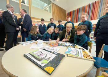 Minister Heather Humphreys unveils new Library in Kilkenny today