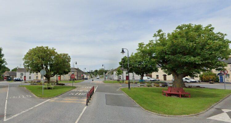 Two handbags and a wallet taken from north Kilkenny home as well as cash from a car parked outside