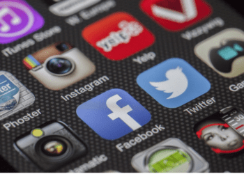 Carlow MEP calls for social media accounts to change minimum age