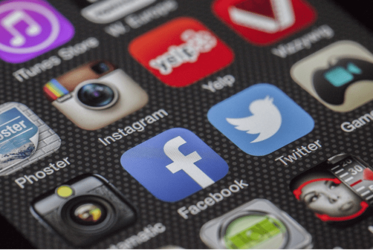 Carlow MEP calls for social media accounts to change minimum age