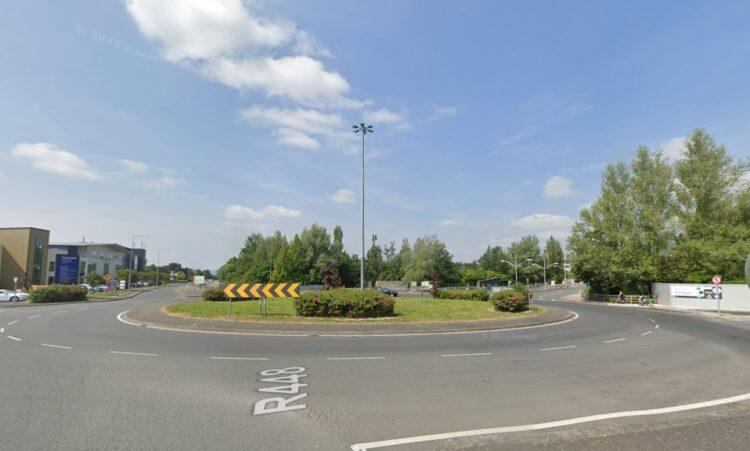 Nobody seriously injured in Carlow town crash