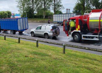 Fire crews dealing with oil spillage on outskirts of Kilkenny city