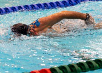 Swimmer with backing from Kilkenny founded company smashes Guinness World Record attempts