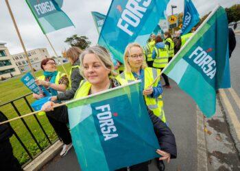 Some unionised healthcare workers in Carlow, Kilkenny and across the country to be balloted for strike action today