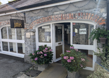 Well known Kilkenny jewellers had valuable items stolen on Wednesday night