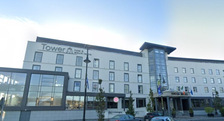 Emergency services dealing with fire at Waterford city hotel