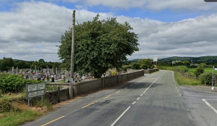 Handbags snatched from car parked at County Kilkenny graveyard later found in nearby fields