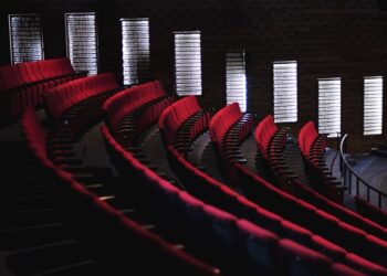 Councillors have given the go ahead for works proceed at a Kilkenny Theatre.