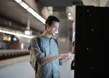 Ireland’s first ever 24/7 automated retail vending store opens in Wexford / Kilkenny border town