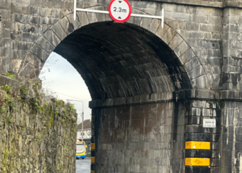 Kilkenny Council to begin engineering report for removal of a wall causing traffic disruptions