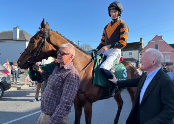 Leighlinbridge Welcomes Grand National Champion Nick Rockett in Hero’s Homecoming