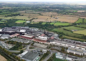 Concerns rise over planned job cuts at Intel and their impact on Irish operations