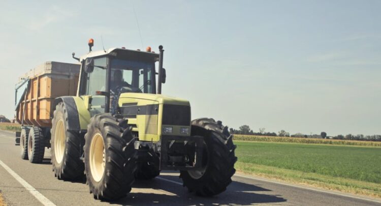 IFA county chairs for Carlow and Kilkenny ‘surprised’ by call for tractors to be banned from motorways