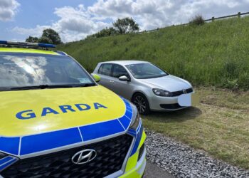 Motorist arrested after failing to stop for Gardaí in Kilkenny