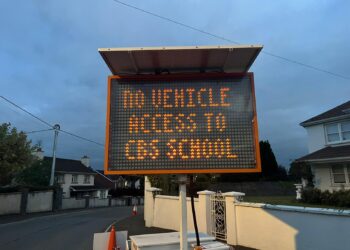 Traffic building as phased return to school continues across Carlow and Kilkenny with our local city a focal point this morning