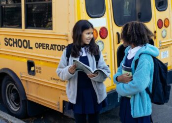 North Kilkenny bus company that provides school transport warns of disembarkment dangers