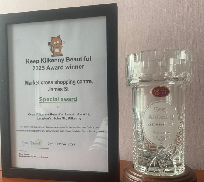 A Kilkenny shopping centre is celebrating another Keep Kilkenny Beautiful award