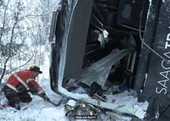 Young Kilkenny woman among those on bus which overturned in northern Sweden