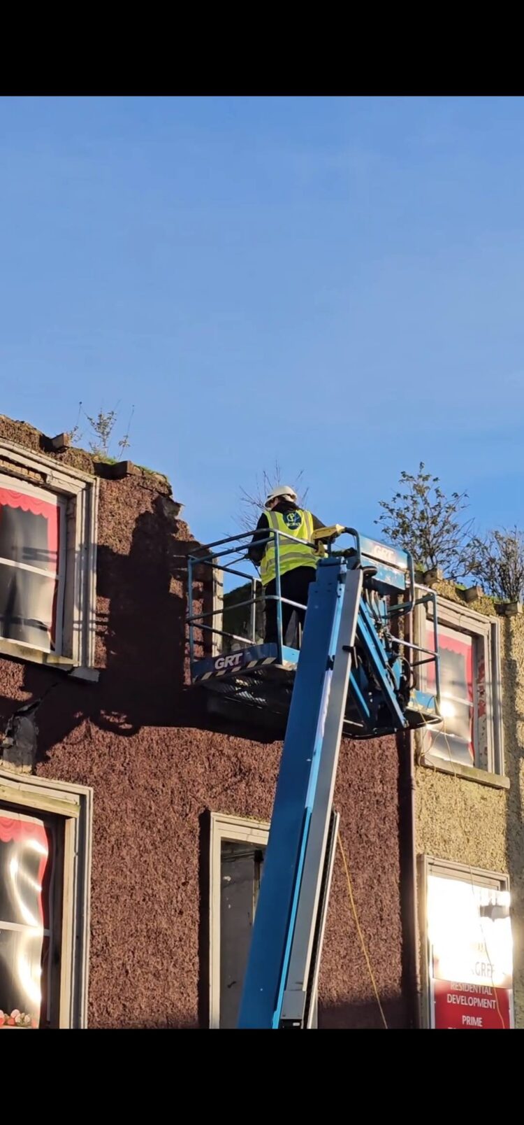 Work underway to dismantle two buildings under ‘Dangerous Structure Notice’ in Carlow town
