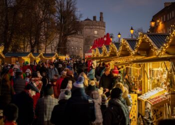 Yulefest Kilkenny out in force as Santa arrives and city lights go on