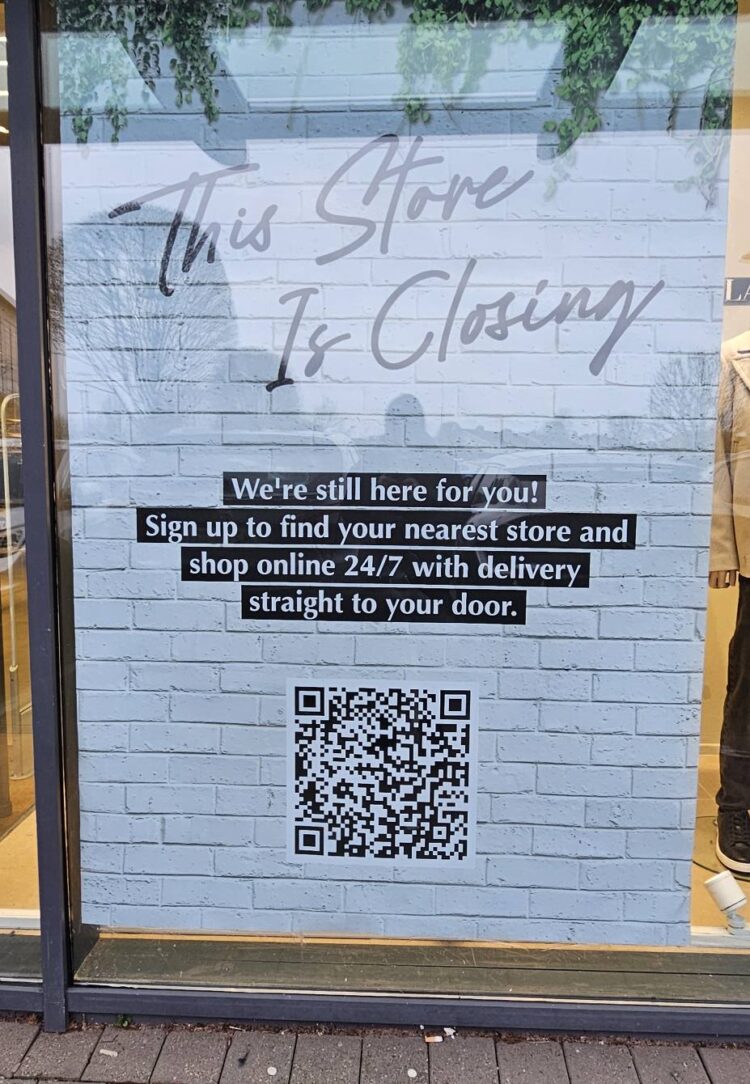 Disappointment in Carlow as popular clothing shop closing