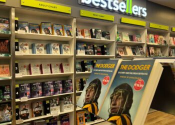 Carlow journalist’s books take top award as Easons favourite adult book of the year