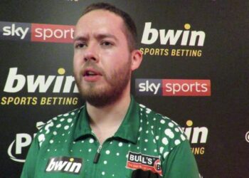 Carlow’s Steve Lennon Set for PDC World Darts Championship