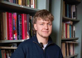 Carlow Youth Franek Dobronski selected to represent Ireland’s Polish community in the national Beyond Borders campaign