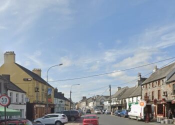 Kilkenny man taken to hospital after being struck by car in Carlow