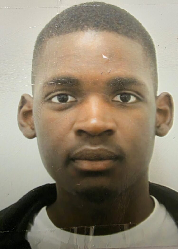 Gardaí seek help in tracking down teenager missing from Waterford city