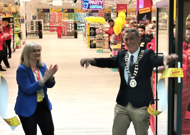 Mr Price opens new Carlow store to instant acclaim