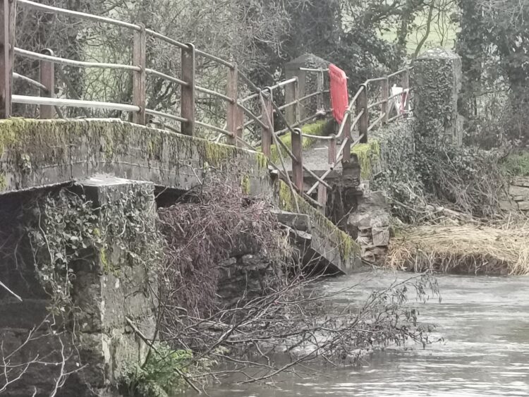 Collapsed section of bridge on Kilkenny/Tipperary boundary forces closure