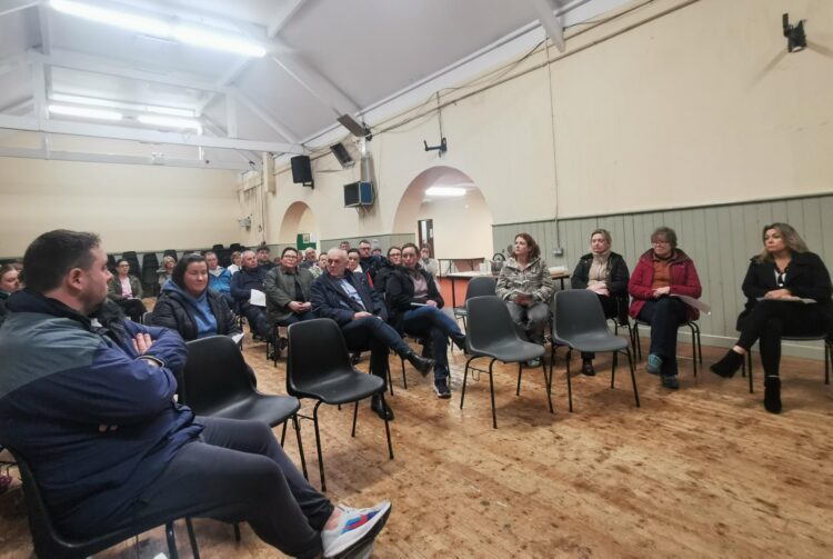 County Kilkenny community group to contact ministers for Education and Public Expenditure re school bus shortage