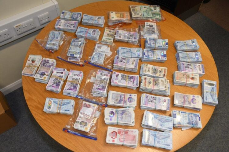 Kilkenny Garda Detective Unit key in arrests and seizures in multi-agency cross-border operation targeting online fraud