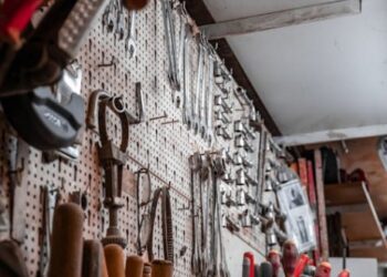 Funding for 17 Men’s Sheds in Carlow and Kilkenny ‘a start’ but more is needed