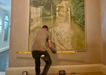 County Kilkenny artist ‘really delighted’ to have art piece selected for Dublin Castle and hopes it sparks a conversation