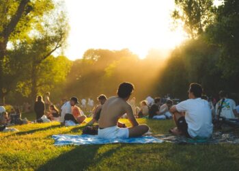 Warnings of heat stress and dehydration as hot weather as weather advisory issued for Carlow, Kilkenny and beyond