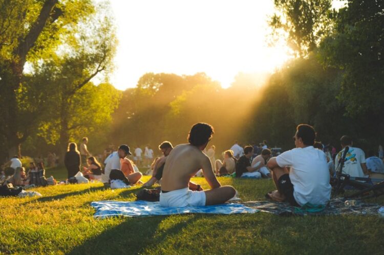 Warnings of heat stress and dehydration as hot weather as weather advisory issued for Carlow, Kilkenny and beyond