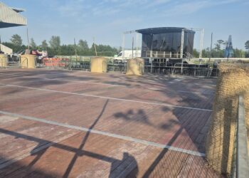 Sun shines for Kilkenny Country Music Festival