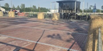 Sun shines for Kilkenny Country Music Festival