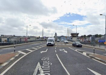 Lane on bridge linking Kilkenny and Waterford to temporarily close this evening