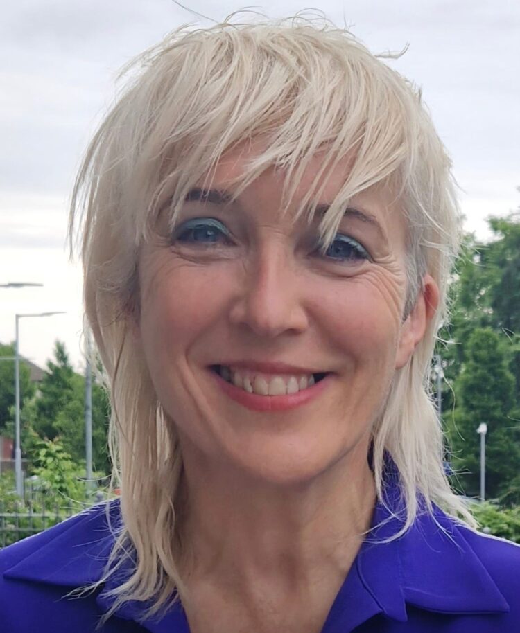 Singer and songwriter Catherine ‘Cat’ Dowling to be laid to rest in her native county Kilkenny