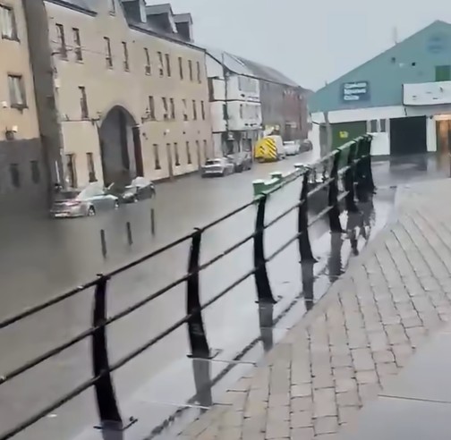 Cleanup continues in pockets of Carlow and Kilkenny